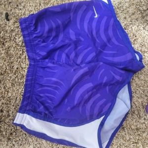 Tiger purple shorts